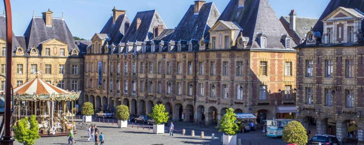 Le Baron Appartement Charleville-Mézières Buitenkant foto