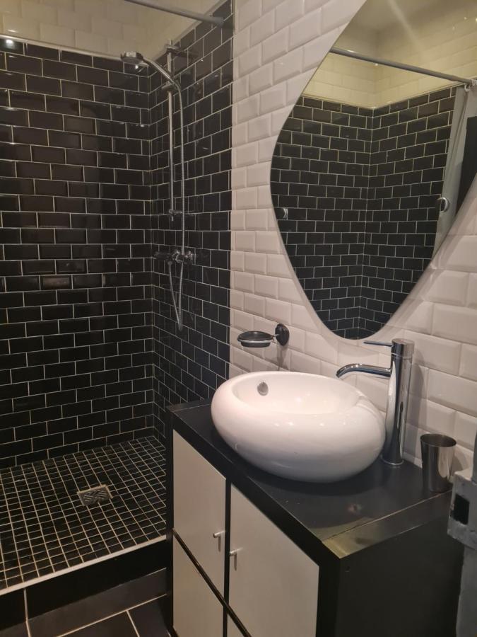 Le Baron Appartement Charleville-Mézières Buitenkant foto